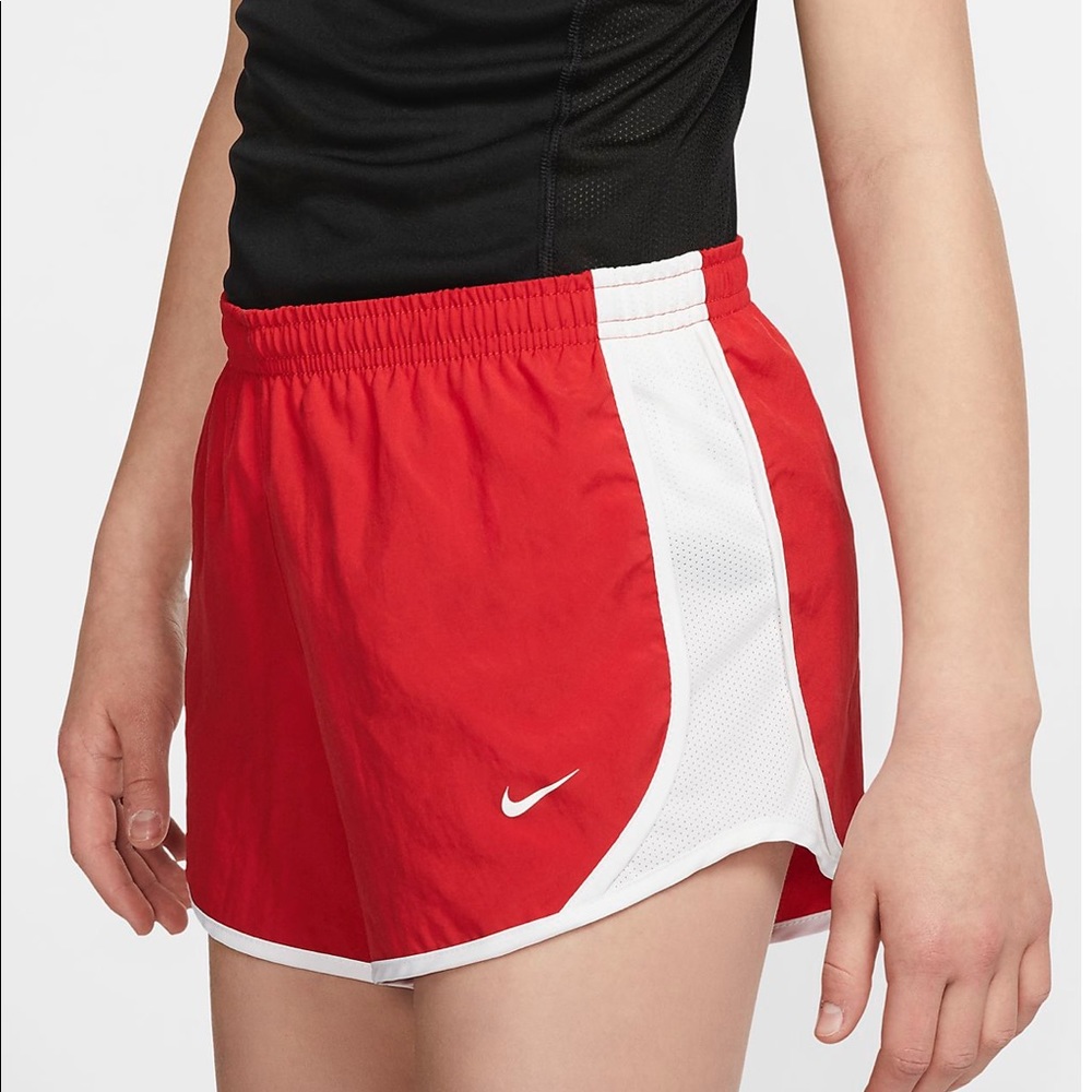 Nike DRI-FIT tempo